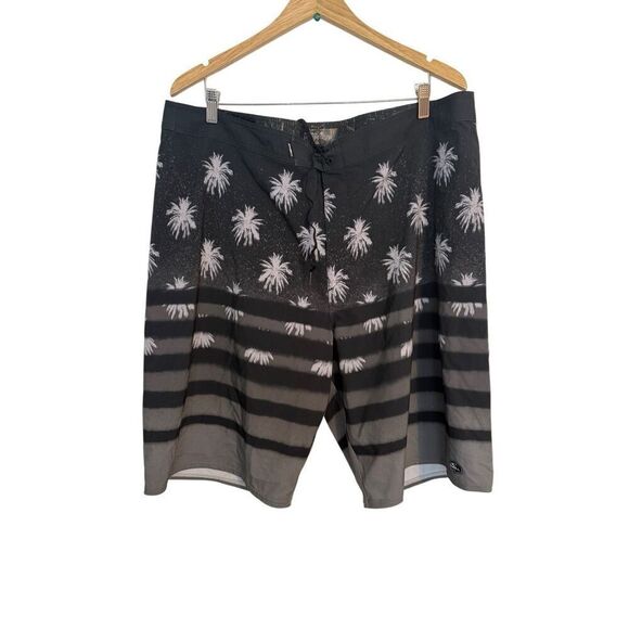 O’Neill Men’s Hyperfreak Heat Block Striped Black Gray Swim Boardshorts 42 - Picture 4 of 15